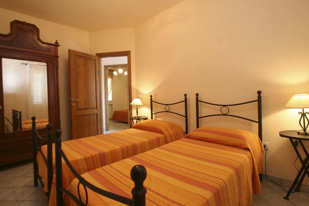 Villa Lo Scoglio - Goelba Capoliveri  Zimmer foto